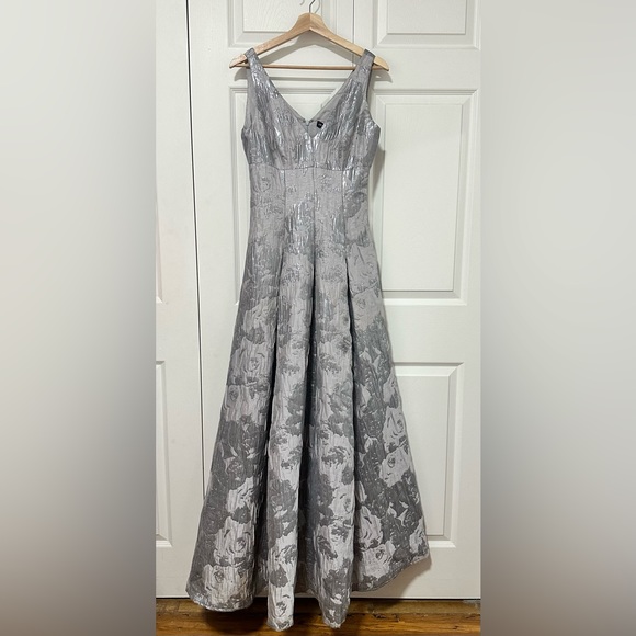 Aidan Mattox Ball Gown - Picture 2 of 9